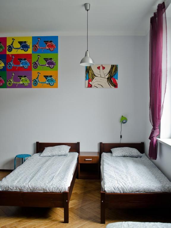 Tramp Aparthostel Краков Экстерьер фото